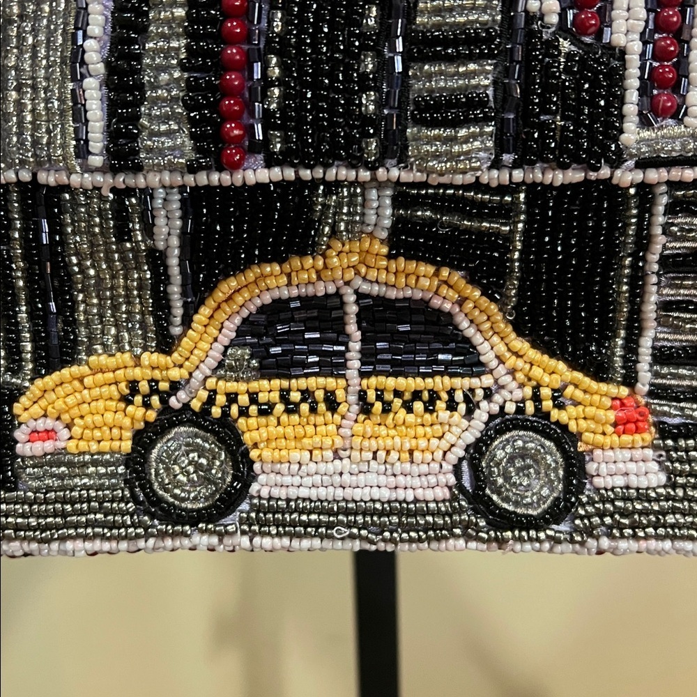Handcrafted In India | Beaded New York Skyline/Cab Shoulder Bag - Picture 5 of 15